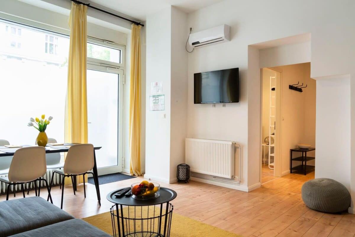 Kudamm Plus Ac Plus Selfcheckin Plus Free Street Parking Berlin Eksteriør bilde